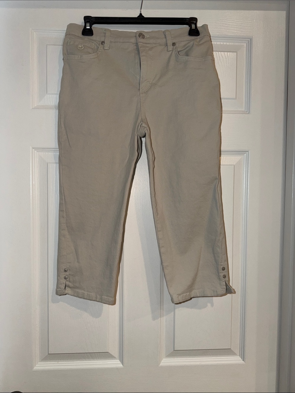 Gloria Vanderbilt Women's Beige Cropped Ankle Jeans